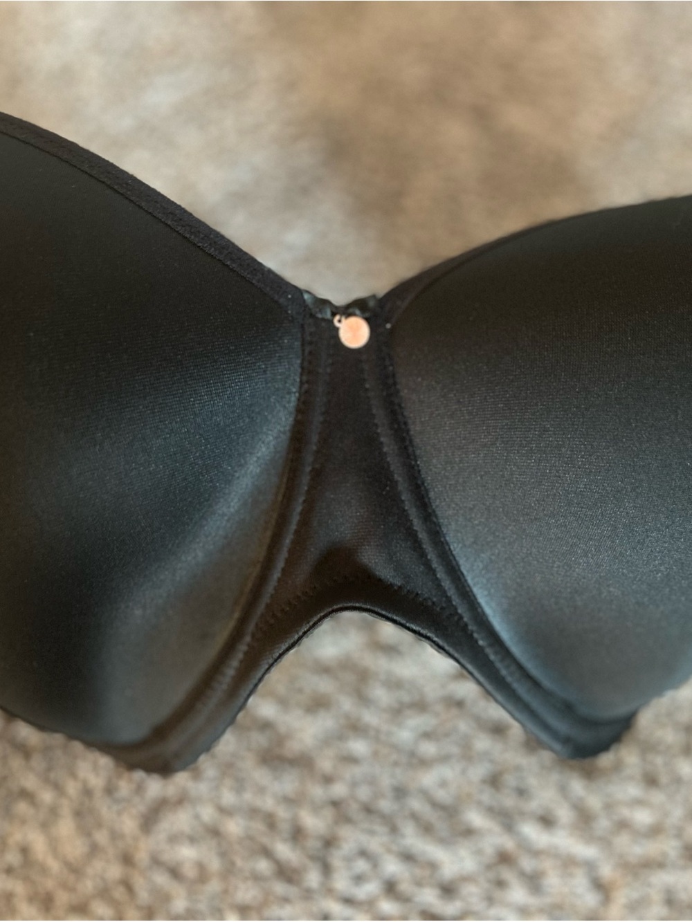 Elomi Black Smooth Strapless Bra with Subtle Center Accent